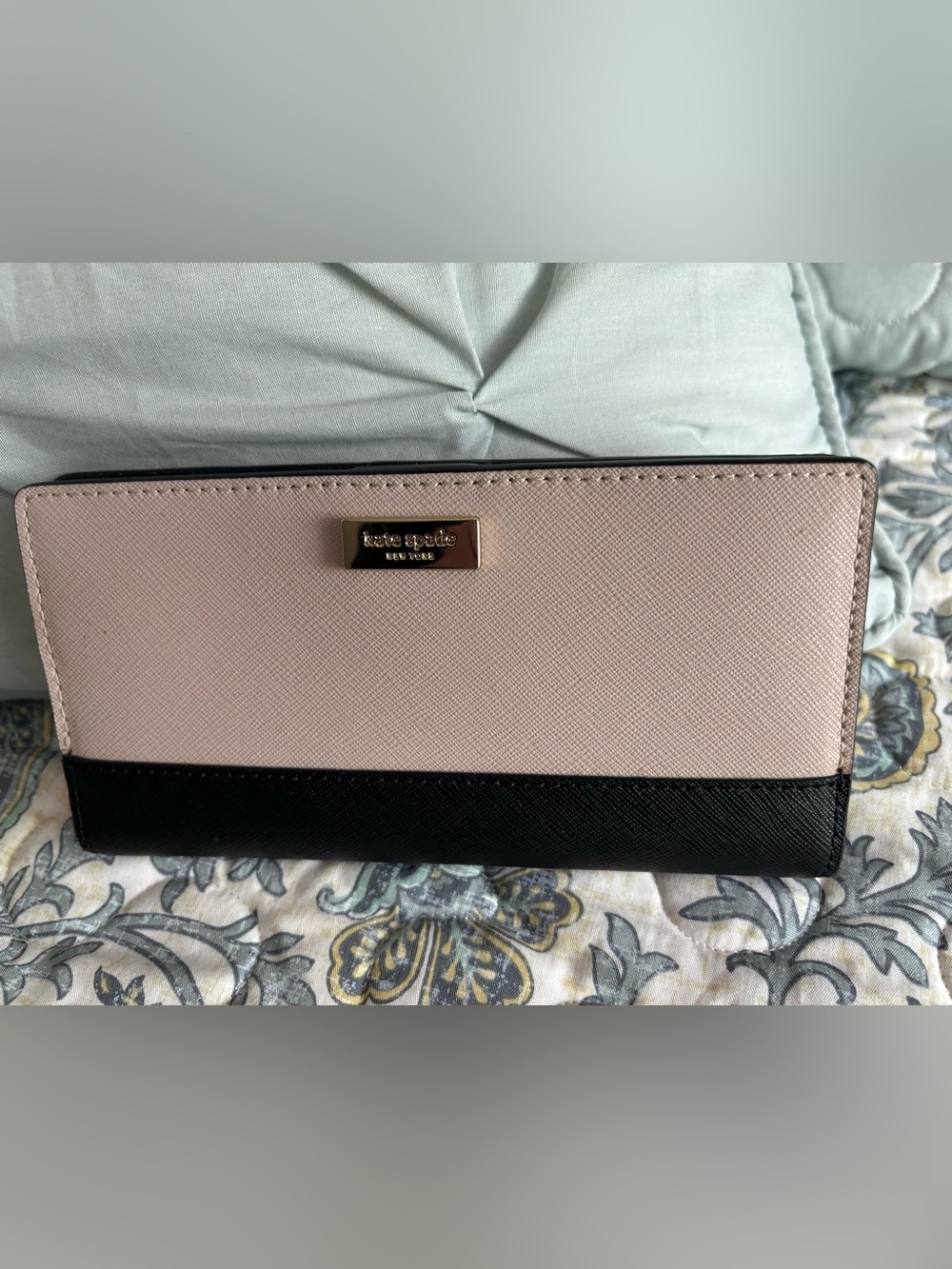 kate spade Two-Tone Pink and Black Saffiano Continental Wallet